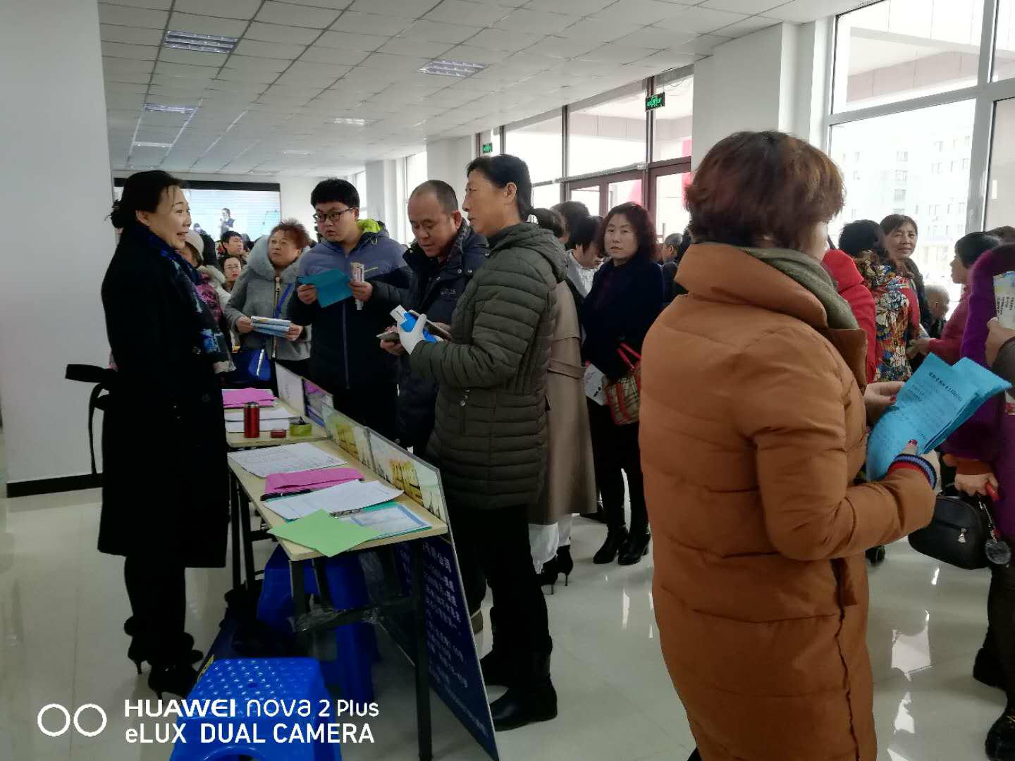 我市举办2018年“春风行动—脱贫攻坚”就业招聘会活动总结